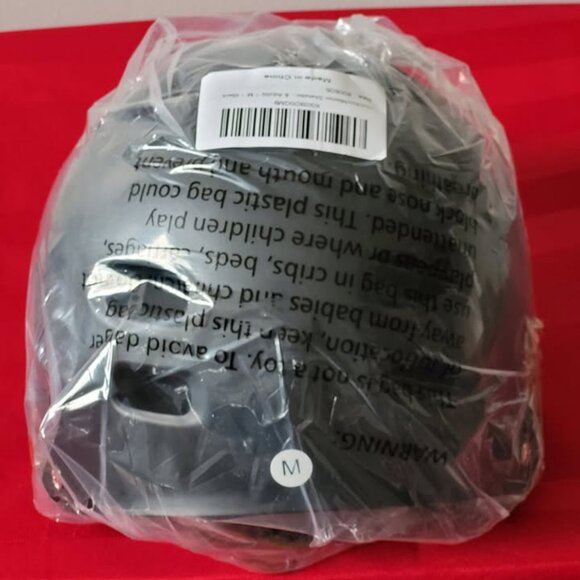 BRAND NEW, OUTDOOR MASTER, SKATEBOARD / CYCLING HELMET, MEDIUM!!! - Picture 3 of 4